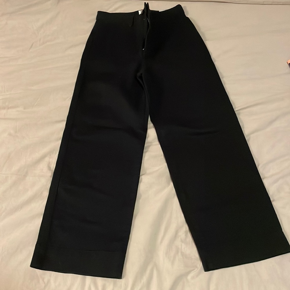 Like NEW! GAP High rise, wide leg jeans